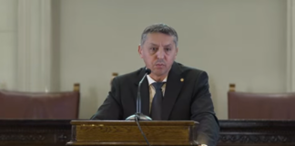Daniel David: Raportul OCDE spune că evaluările din clasele a II-a, a IV-a și a VI-a ar trebui să nu mai fie atât de complicate. Evaluarea de la clasa a VIII-a – prea restrictivă