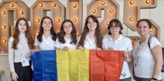 Patru medalii obținute de echipa României la Olimpiada Europeană de Informatică pentru Fete 2025: trei de argint și una de bronz