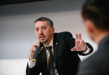 Olimpici din Buzău, către Daniel David: Eliminarea burselor și reducerea locurilor la etapa națională transmit un mesaj dureros – statul român nu își prețuiește valorile