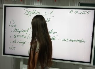 Modelul „Dor Mărunt” de pregătire pentru Evaluarea Națională. Profesoară de română: „Nu ar trebui să lipsească din nicio școală”