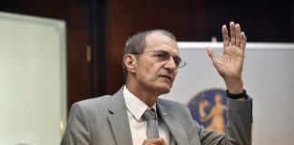 Ioan-Aurel Pop, președintele Academiei Române: „La liceu, nu se pot face experimente de creativitate cu elevii decât în limite rezonabile”
