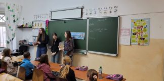 Lectura te face M.A.R.E. – ZICI 2026, la Liceul Teoretic „Nikolaus Lenau” Timișoara: zeci de elevi de gimnaziu și liceu le-au citit povești celor mici