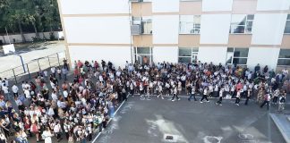 O școală din București pilotează un proiect prin care inteligența artificială este folosită în procesul de învățare-predare-evaluare la clasele V-VIII